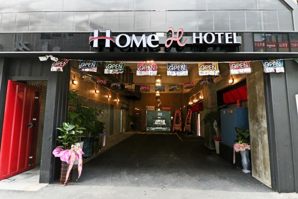Hotel Home Пусан Экстерьер фото